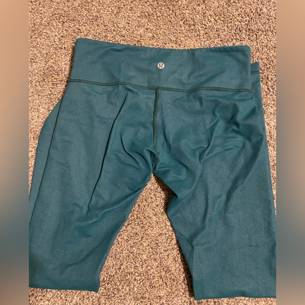 Lululemon leggings